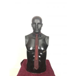 Krawat bordowy z paskiem czerwonym 