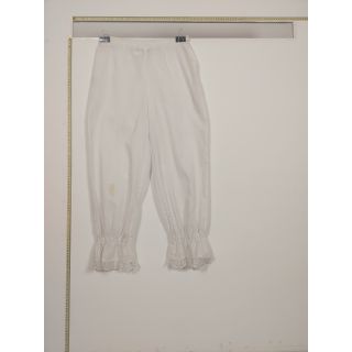 Pantalony białe z koronką