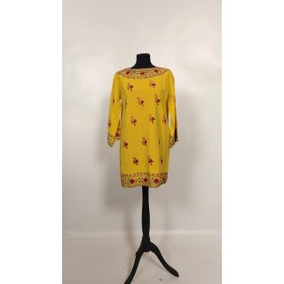 Koszula damska żółta z wyszywanymi czerwono-fioletowymi zdobieniami 
