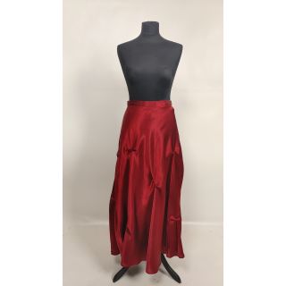 Spódnica czerwona, długa, z błyszczącego materiału