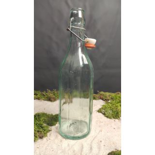 Butelka szklana przeźroczysta na zamknięcie