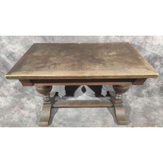 Stół drewniany ozdobny z zdejmowalnym blatem
