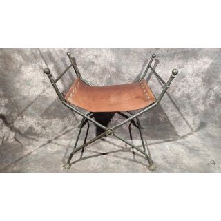 Krzesło metalowe
